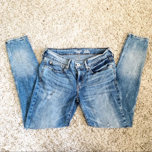 womens levi jeggings